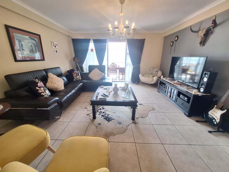 2 Bedroom Property for Sale in Hartenbos Central Western Cape